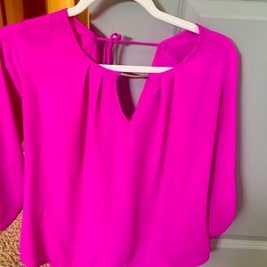 Fuschia top